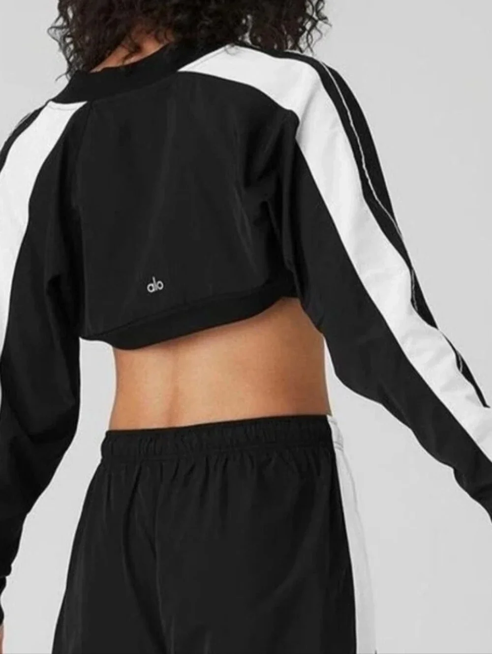 ALO Yoga (Sz M) Black & White Stripe Full Zip LS Cropped Racetrack Shrug Jacket